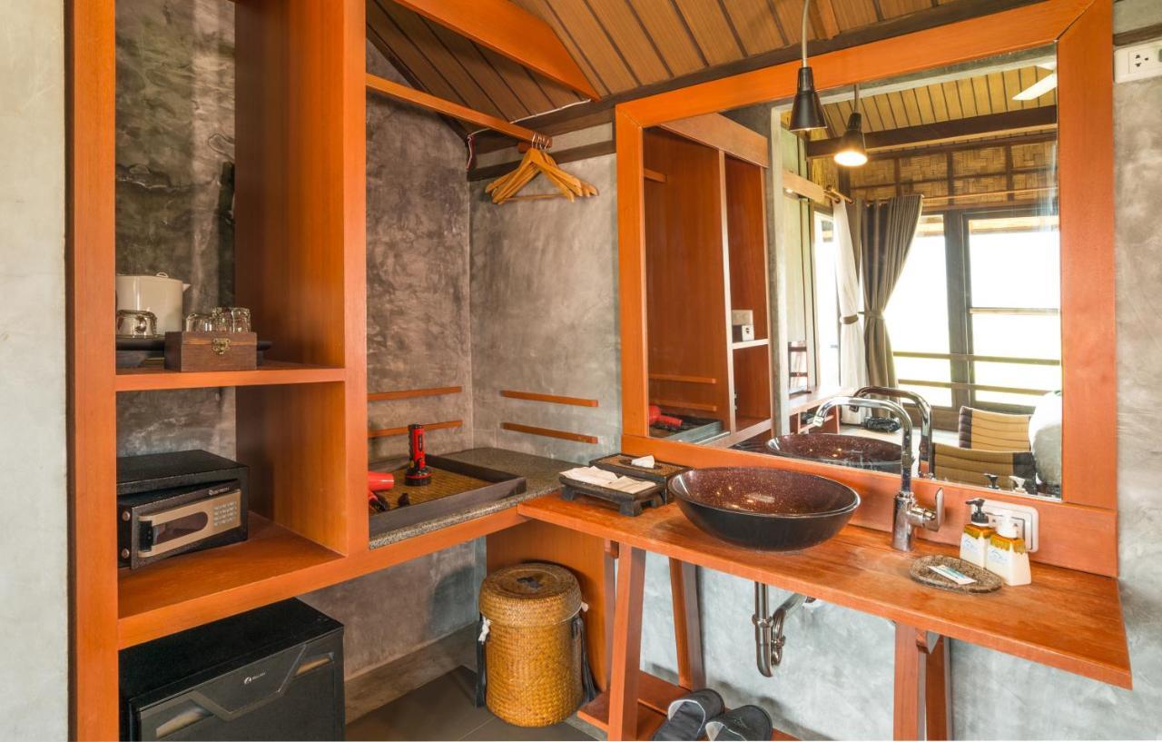 Alama Sea Village Resort - Sha Extra Plus Ko Lanta Eksteriør bilde